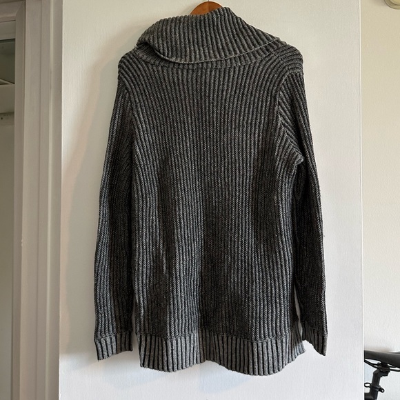 Joie Oversized Grey Cowl Neck Wool Blend Designer Sweater Size Medium EUC - Picture 4 of 7